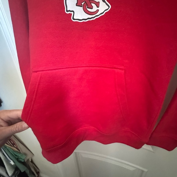 Kansas City Chiefs Red Youth NFL Team Apparel Hoodie Sweatshirt NWT - Picture 4 of 8
